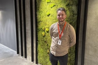 Pilvipalveluiden projektipäällikkö Heikki Mannonen DigiHelsingiltä